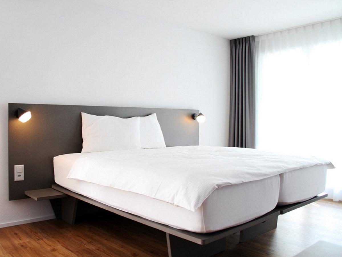 Stockberg Hotel & Apartments Siebnen Luaran gambar